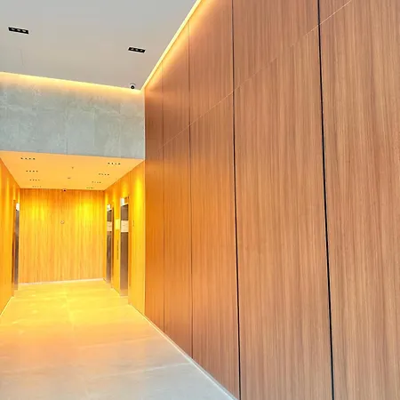 Luxury In The Vertical Forest Building * ティラナ