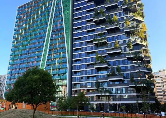 Luxury In The Vertical Forest Building Apartment *