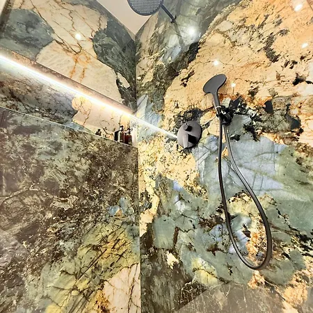 Luxury In The Vertical Forest Building Daire