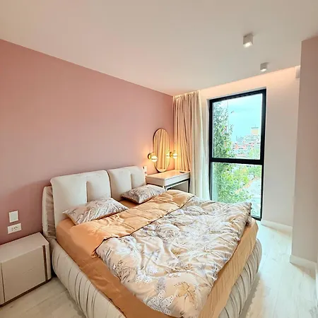 Daire Luxury In The Vertical Forest Building Tiran