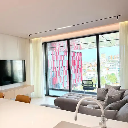 Luxury In The Vertical Forest Building *